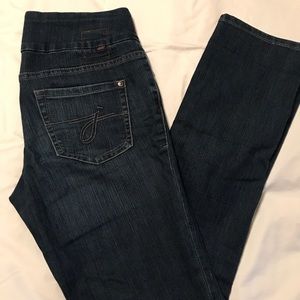 Jag pull on jeans, slim leg